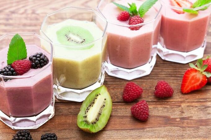 Smoothije s sadjem in jajcem